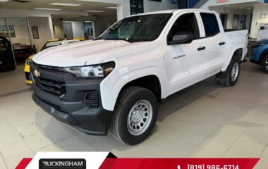 2025 Chevrolet Colorado Crew Cab Short Box 2
