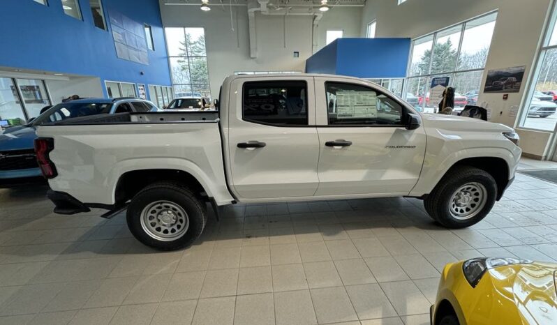 
								2025 Chevrolet Colorado Crew Cab Short Box 2 full									
