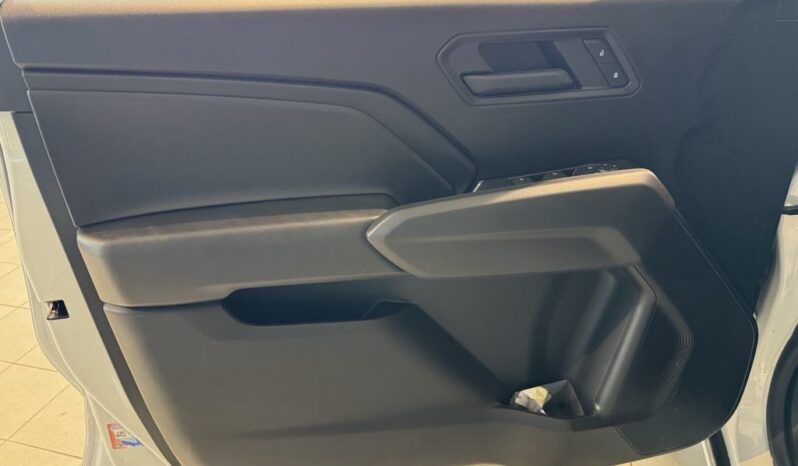 
								2025 Chevrolet Colorado Crew Cab Short Box 2 full									