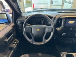 
										2025 Chevrolet Silverado 1500 Crew Cab Standard full									