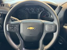 
										2025 Chevrolet Silverado 1500 Crew Cab Standard full									