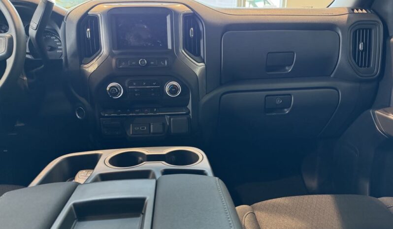 
								2025 Chevrolet Silverado 1500 Crew Cab Standard full									