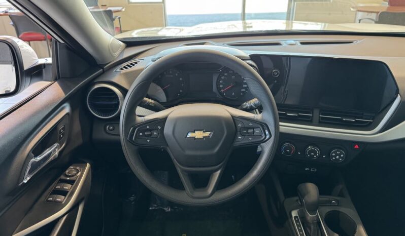 
								2025 Chevrolet Trax Fwd 4dr Ls full									