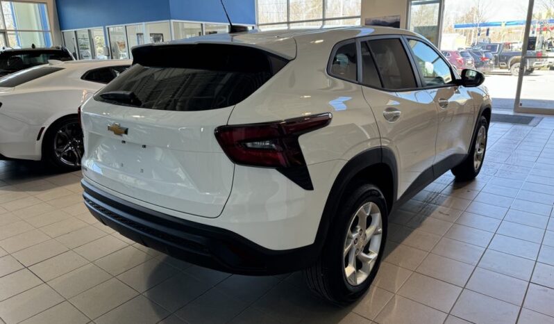 
								2025 Chevrolet Trax Fwd 4dr Ls full									