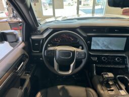
										2025 GMC Sierra 1500 Crew Cab Standard full									