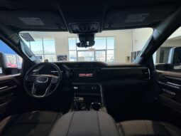 
										2025 GMC Sierra 1500 Crew Cab Standard full									