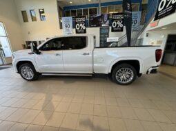
										2025 GMC Sierra 1500 Crew Cab Standard full									