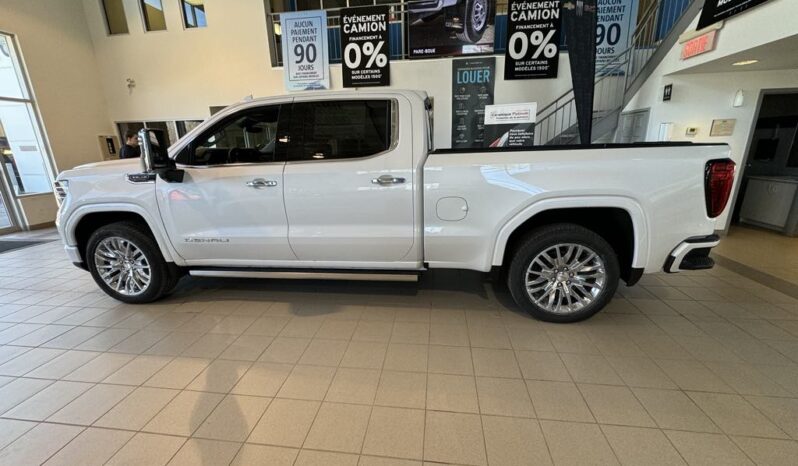 
								2025 GMC Sierra 1500 Crew Cab Standard full									