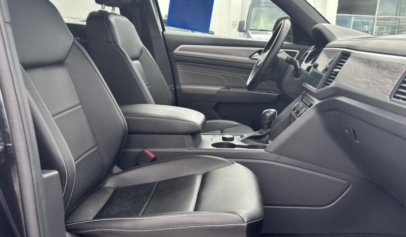 
								2021 Volkswagen Atlas Cross Sport 2.0 TSI Comfortline 4MOTION full									