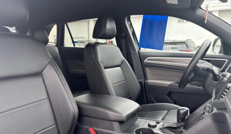 
								2021 Volkswagen Atlas Cross Sport 2.0 TSI Comfortline 4MOTION full									