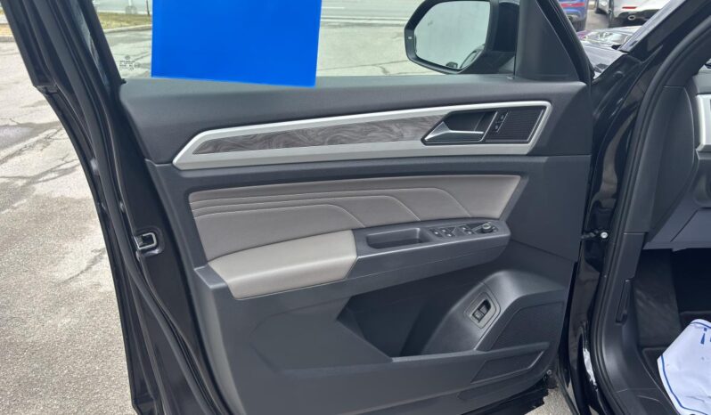 
								2021 Volkswagen Atlas Cross Sport 2.0 TSI Comfortline 4MOTION full									