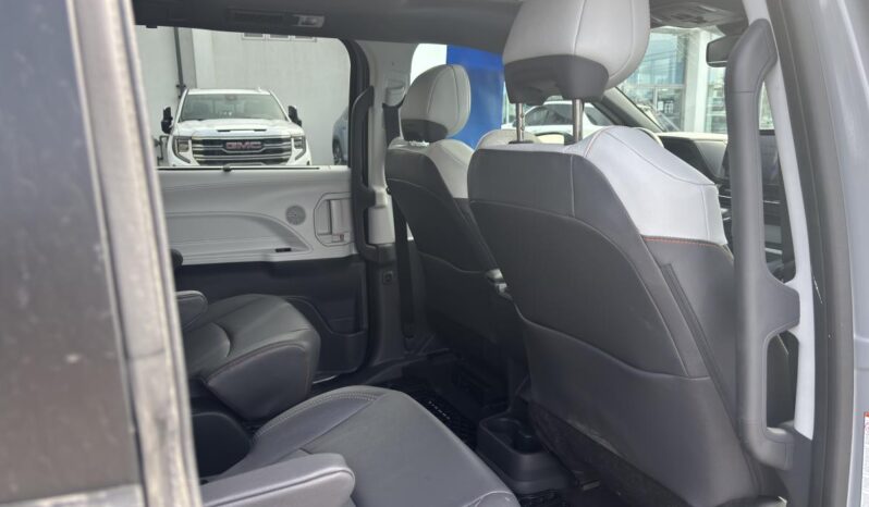 
								2023 Toyota Sienna Hybrid Xse Awd 7-Pass full									