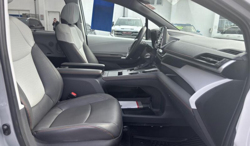 
								2023 Toyota Sienna Hybrid Xse Awd 7-Pass full									