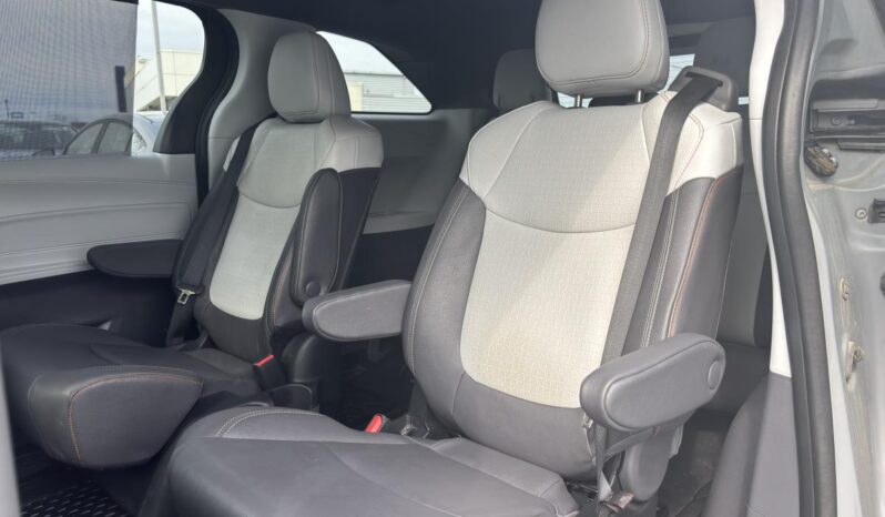 
								2023 Toyota Sienna Hybrid Xse Awd 7-Pass full									