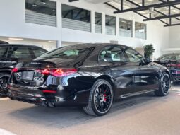 
										2025 Mercedes-Benz E-Class AMG E 53e 4MATIC full									