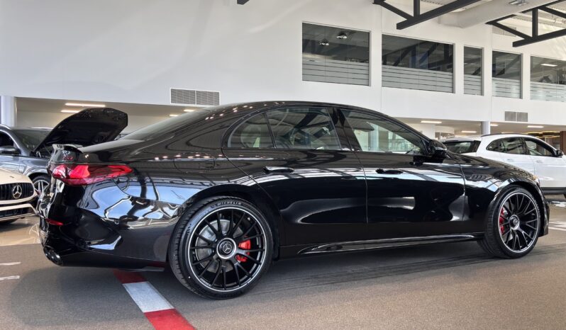 
								2025 Mercedes-Benz E-Class AMG E 53e 4MATIC full									