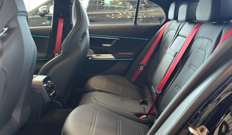 
								2025 Mercedes-Benz E-Class AMG E 53e 4MATIC full									
