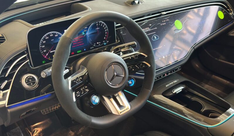 
								2025 Mercedes-Benz E-Class AMG E 53e 4MATIC full									