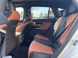 
										2025 Mercedes-Benz GLC Plug-in Hybrid 350e 4MATIC full									