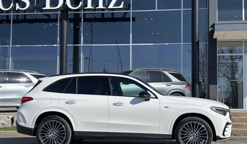 
								2025 Mercedes-Benz GLC Plug-in Hybrid 350e 4MATIC full									