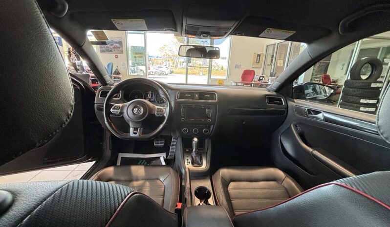 
								2014 Volkswagen Jetta Comfortline 2.0 6sp full									
