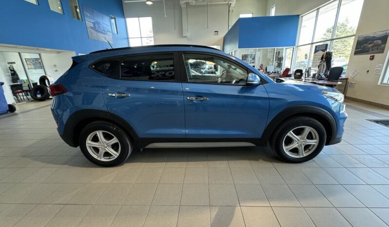 
								2017 Hyundai Tucson Awd 1.6t Se full									