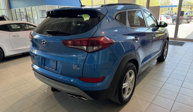 
								2017 Hyundai Tucson Awd 1.6t Se full									
