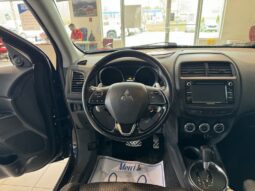 
										2017 Mitsubishi RVR 2.4l 4wd Se Black full									