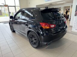 
										2017 Mitsubishi RVR 2.4l 4wd Se Black full									