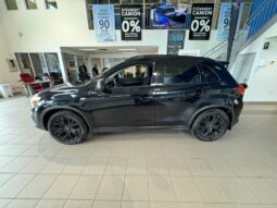 
										2017 Mitsubishi RVR 2.4l 4wd Se Black full									