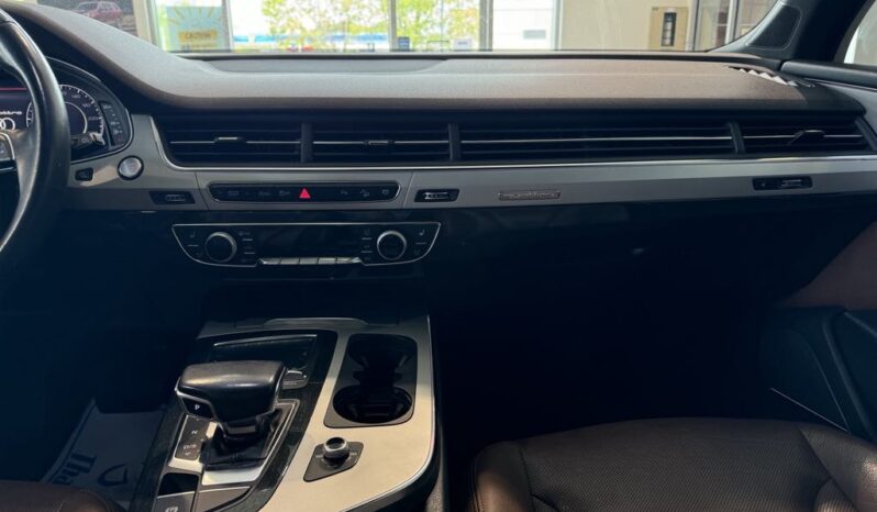 
								2018 Audi Q7 3.0t Komfort Quattro full									