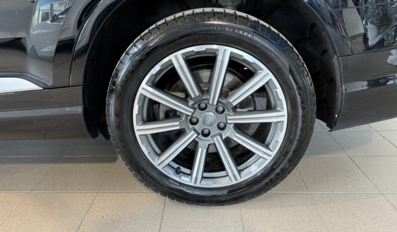
								2018 Audi Q7 3.0t Komfort Quattro full									