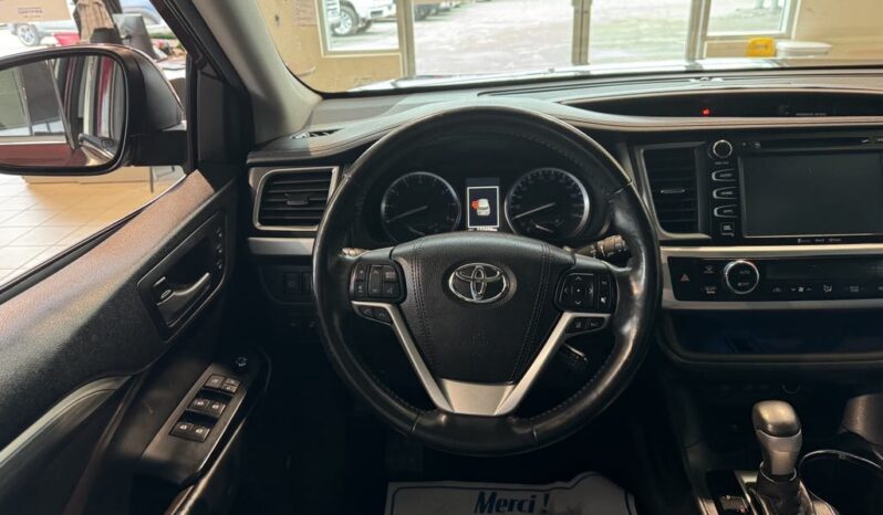 
								2018 Toyota Highlander Limited Awd full									