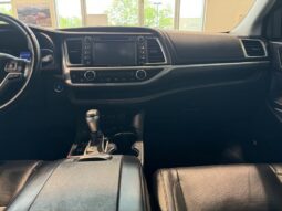 
										2018 Toyota Highlander Limited Awd full									