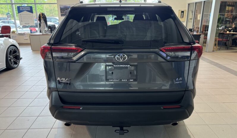 
								2019 Toyota RAV4 Awd Le full									