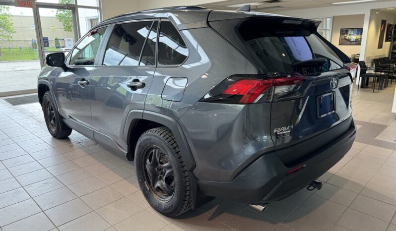 
								2019 Toyota RAV4 Awd Le full									