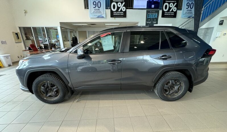 
								2019 Toyota RAV4 Awd Le full									