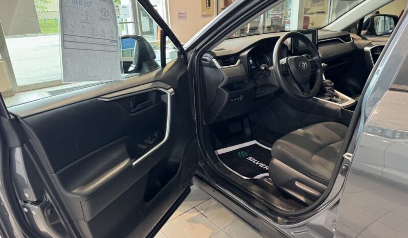 
								2019 Toyota RAV4 Awd Le full									