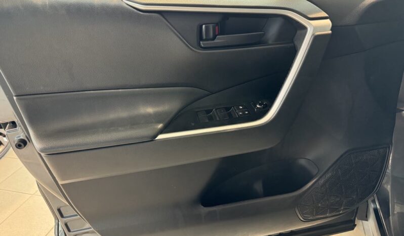 
								2019 Toyota RAV4 Awd Le full									