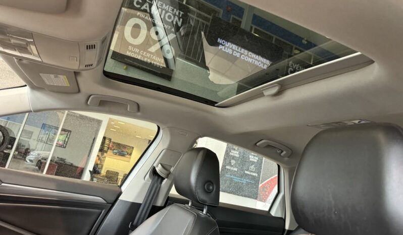 
								2019 Volkswagen Jetta Highline 1.4t 8sp At full									