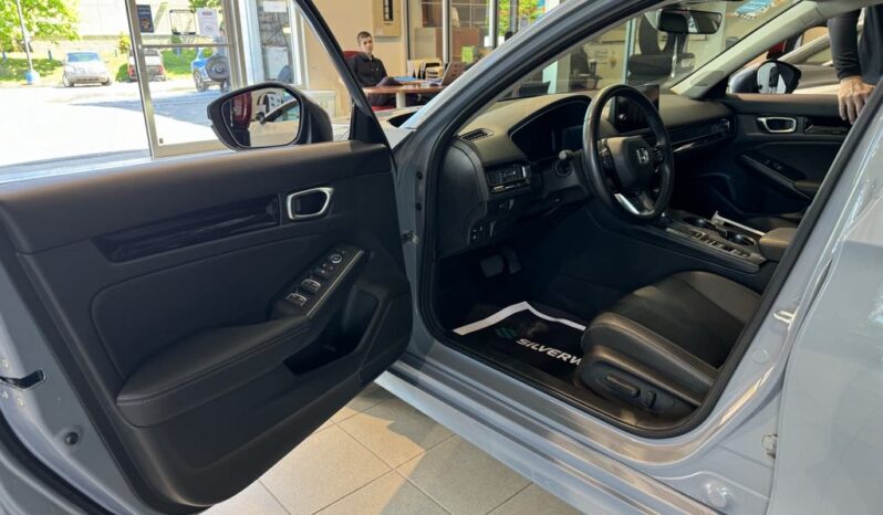 
								2022 Honda Civic Sedan Touring Cvt full									