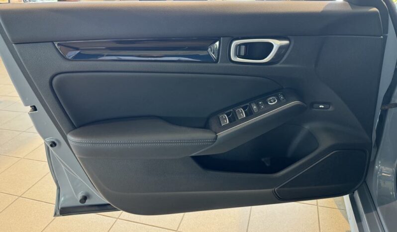 
								2022 Honda Civic Sedan Touring Cvt full									