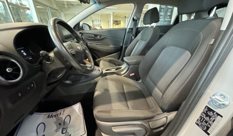 
								2022 Hyundai Kona 2.0l Awd Preferred full									