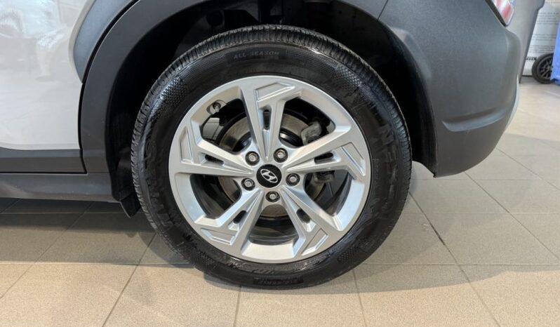 
								2022 Hyundai Kona 2.0l Awd Preferred full									