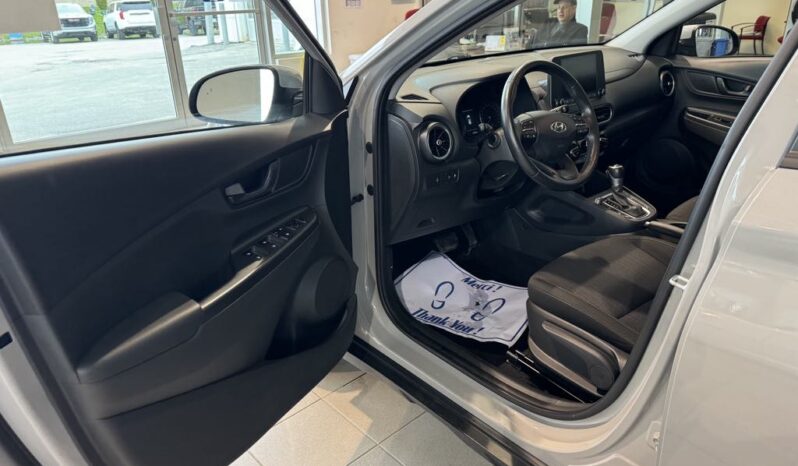 
								2022 Hyundai Kona 2.0l Awd Preferred full									