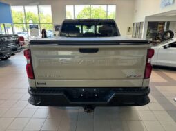 
										2023 Chevrolet Silverado 1500 Crew Cab 4×4 Zr2 full									