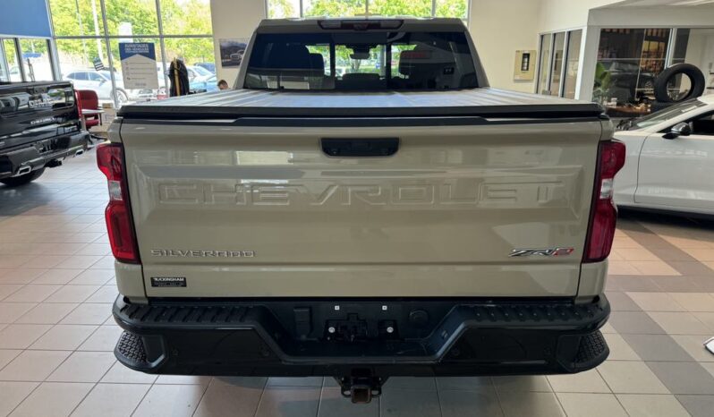
								2023 Chevrolet Silverado 1500 Crew Cab 4×4 Zr2 full									