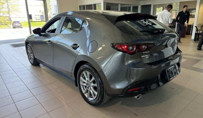 
								2023 Mazda Mazda3 Sport Gs At full									