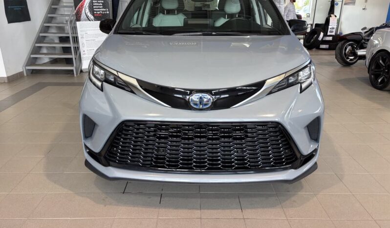 
								2023 Toyota Sienna Hybrid Limited Awd 7-Pass full									
