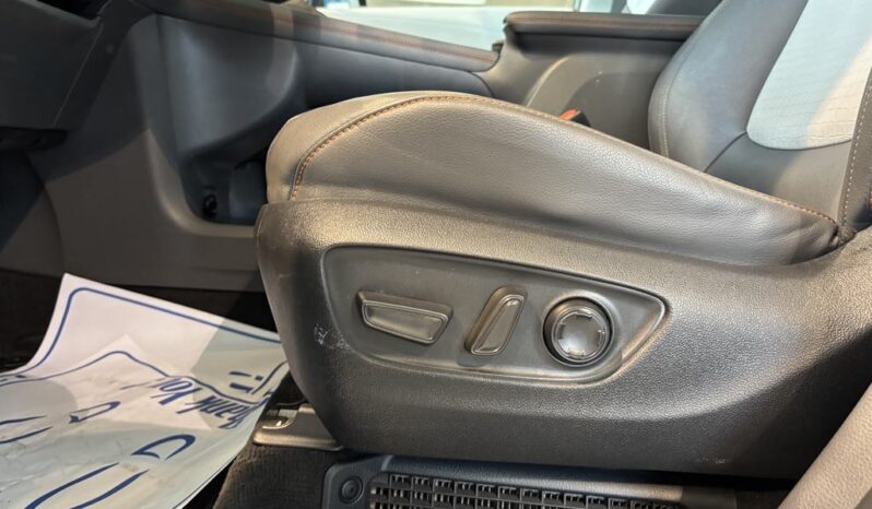 
								2023 Toyota Sienna Hybrid Limited Awd 7-Pass full									